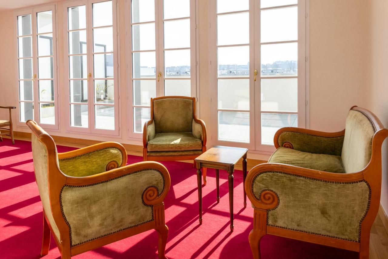 Villa Medicis Versailles Saint-Cyr-lʼÉcole 외부 사진